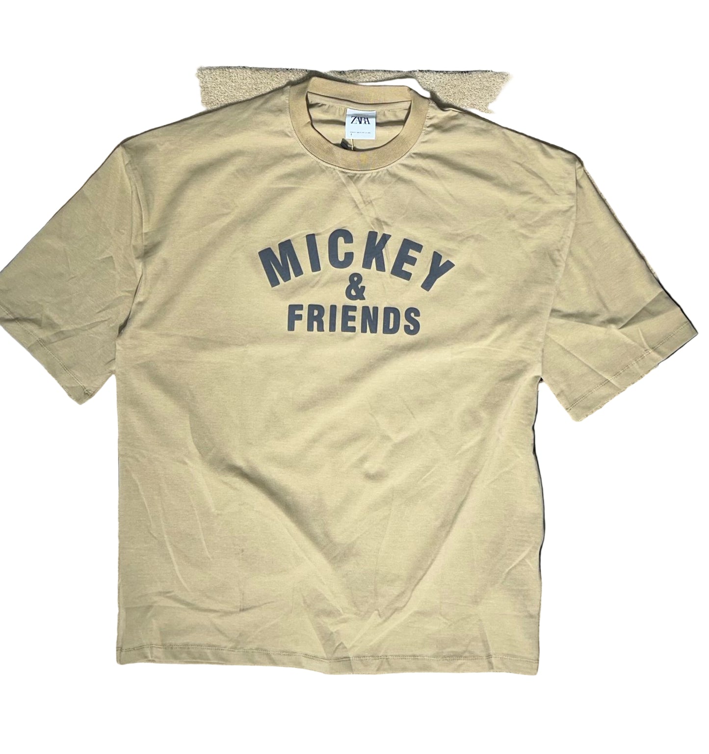 Mickey & friends Drop-Shoulder Tshirt